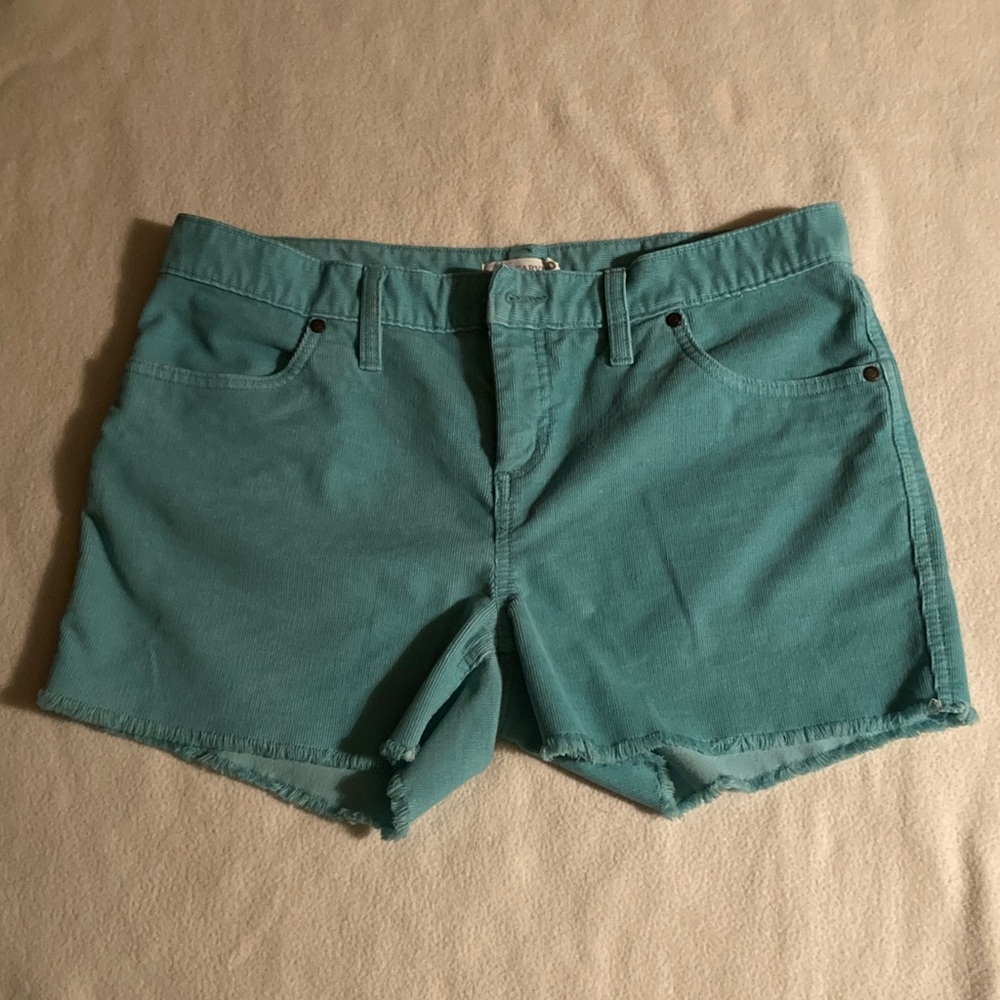 Carve Design Shorts. Size 8. Corduroy.